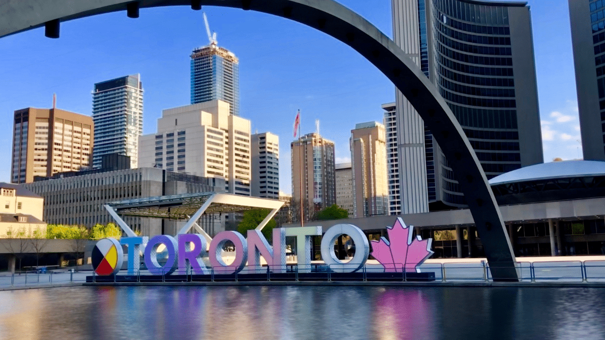 Recrutement Toronto 2024 – (102) Offres d’emploi avec des Salaires Jusqu’à 700.000$an