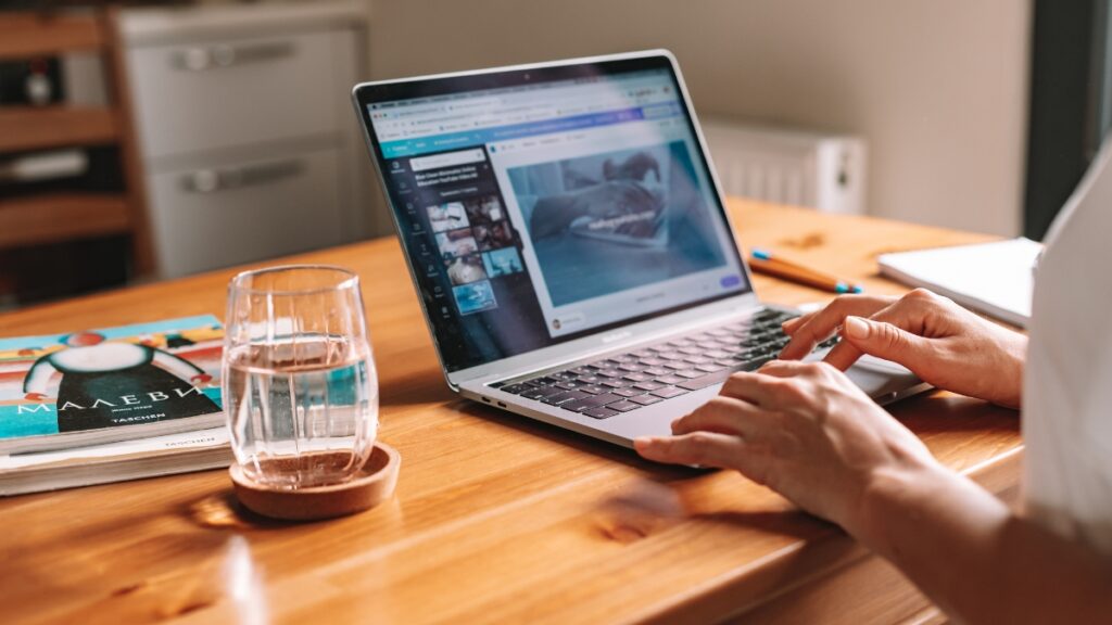 فرصة عمل عن بعد في شركة أوروبية لمتحدثي اللغة العربية