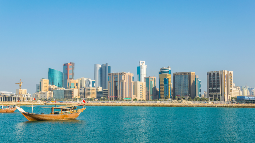 عقد عمل في البحرين براتب 1000 دولار وعديد الامتيازات